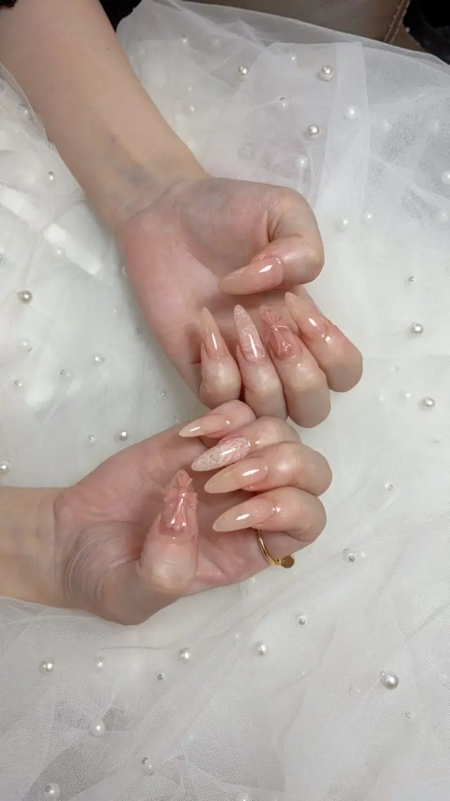 ネイル EASEN のあのネイルデザイン