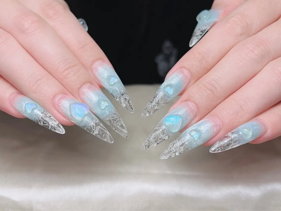 ネイル オーロラネイル ボルドー ブラウン 氷ネイル・うるうるネイル キラキラネイル ハンドネイル Sora  Nail 長さ出し専門店のネイルデザイン