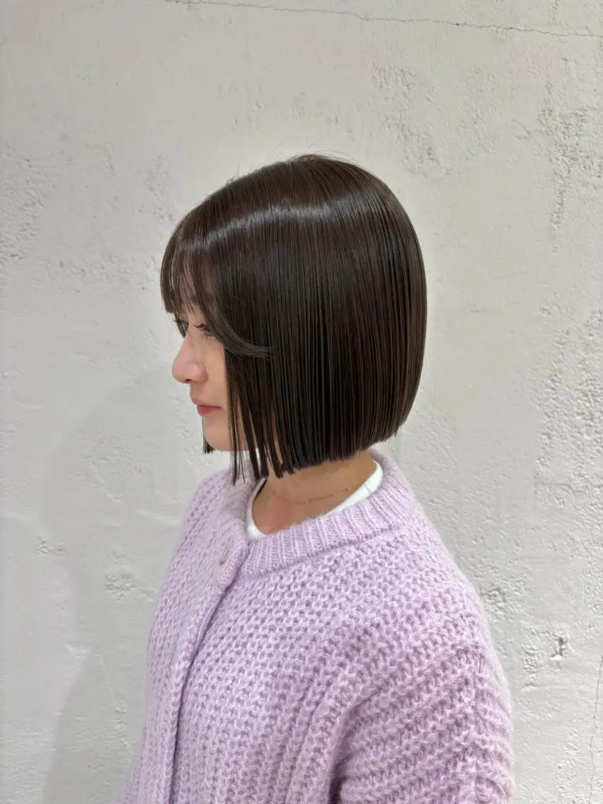ショート カラー 切りっぱなしボブ ベージュカラー 透明感カラー グレージュ オリーブベージュ サソウ ユリエ🥥のヘアスタイル