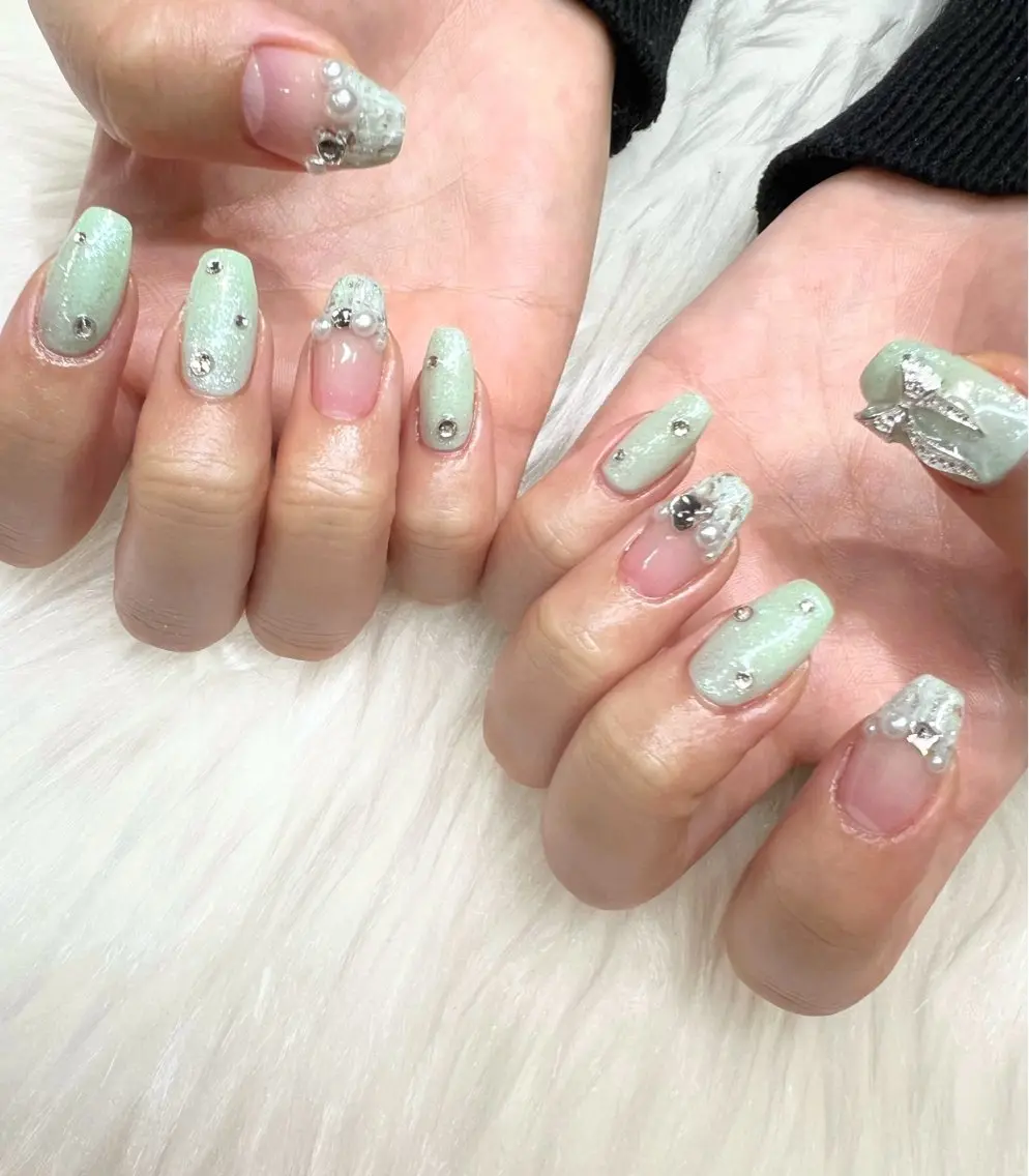 ネイル ハンドネイル glow_ nailのネイルデザイン