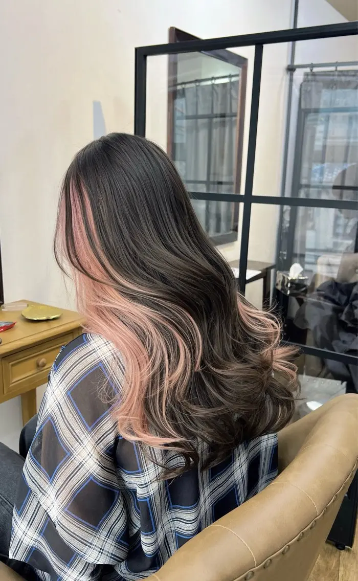 ミディアム カラー カット ヘアカラー トリートメント ヘアセット 🫧艶ダブルカラー ブリーチ🫧トモヤのヘアスタイル