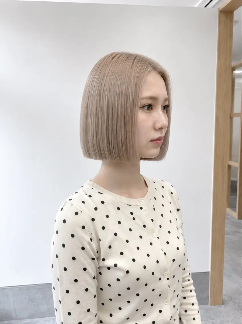 カラー 🫧岡山/ハイトーン ボブ/MEI🫧のヘアスタイル
