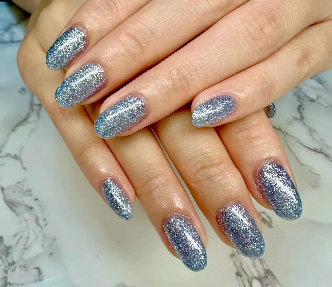ネイル キラキラネイル マグネットネイル ミラーネイル ニュアンスネイル ワンカラーネイル Mai’s nailのネイルデザイン