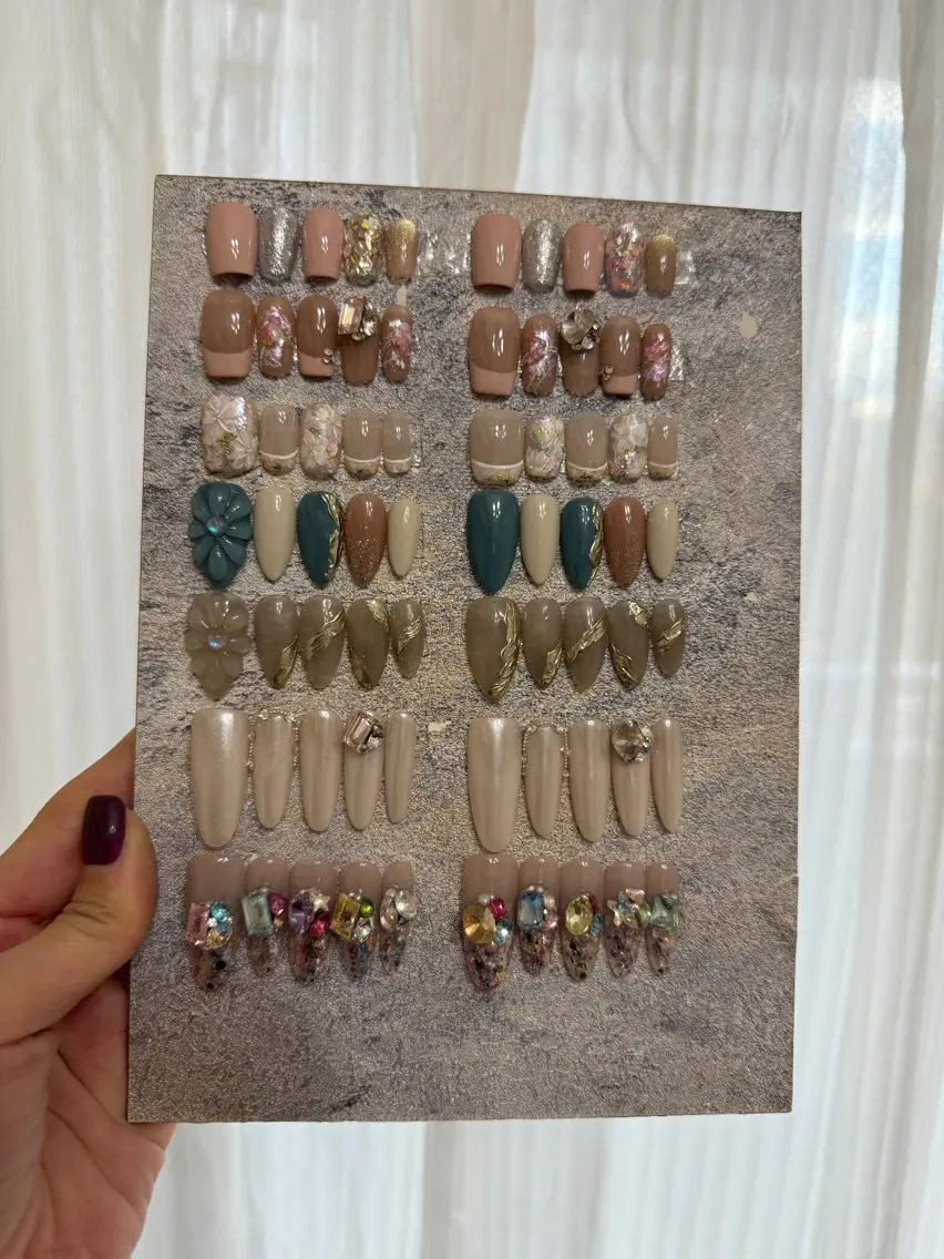 ネイル Sg nailsalonのネイルデザイン