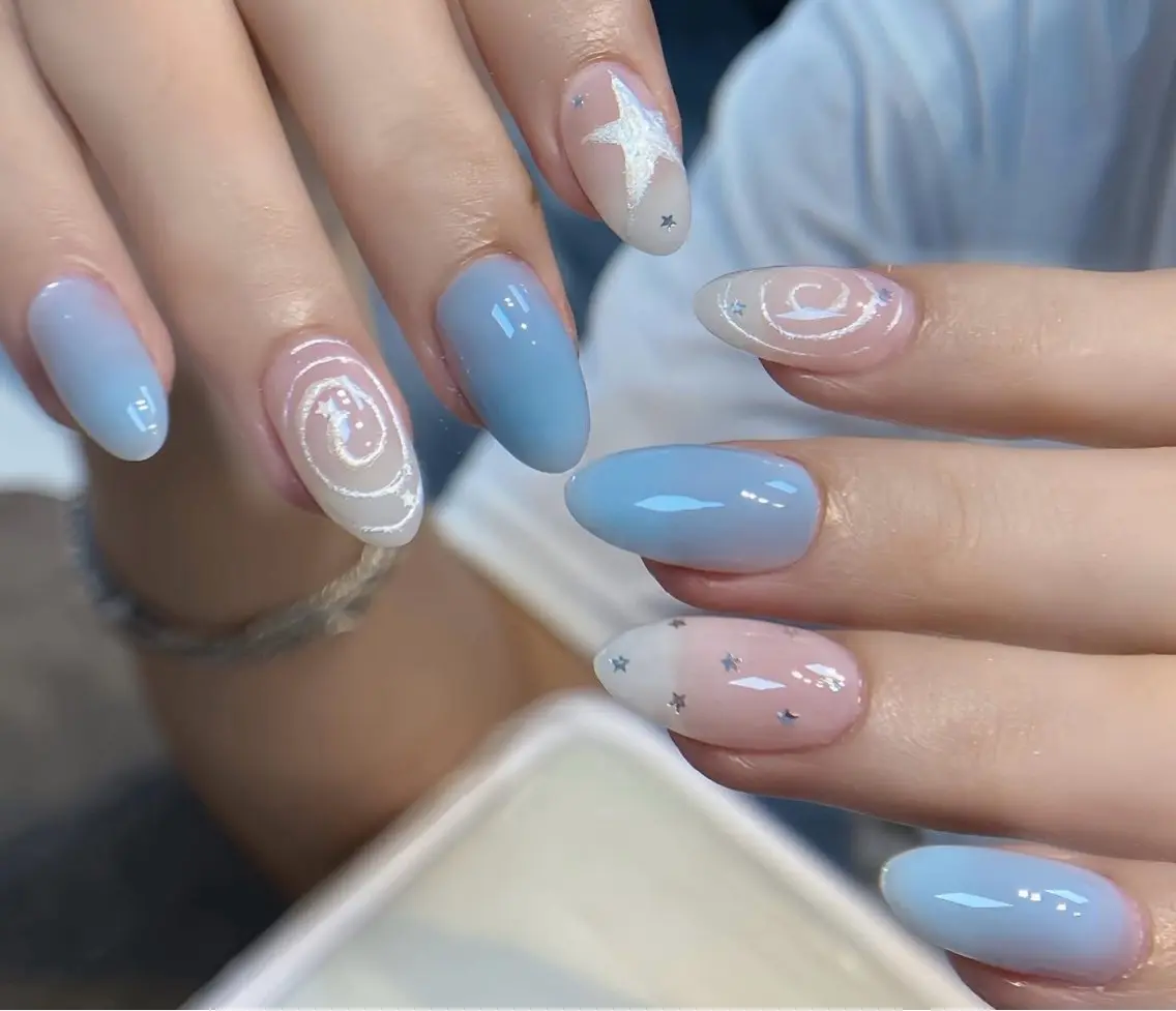 ネイル Hin Hana Nailのネイルデザイン