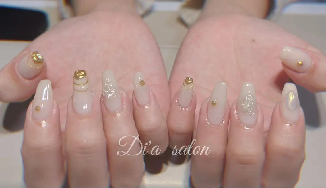 ネイル ハンドネイル di'a salonのネイルデザイン