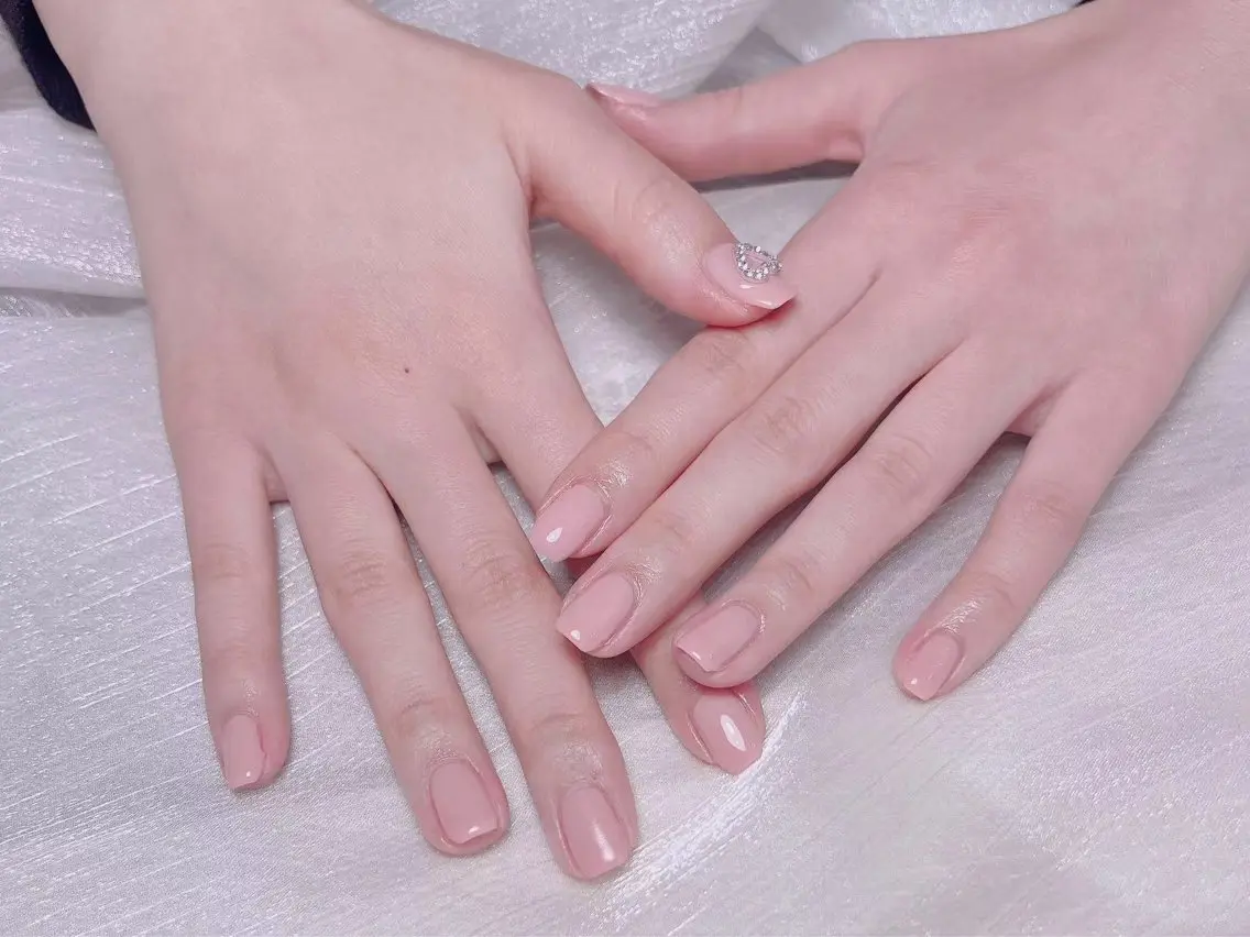 ネイル ハンドネイル Kari ネイルサロンのネイルデザイン