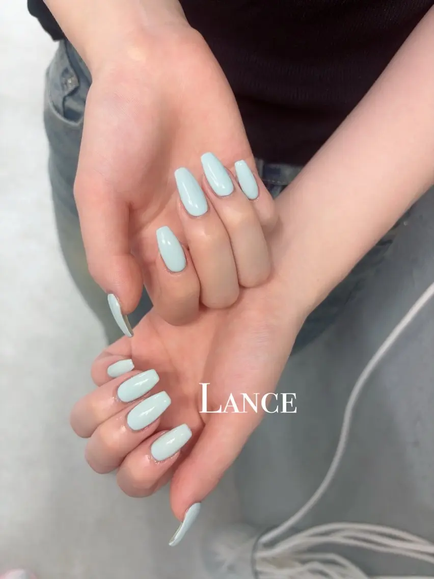 ネイル キラキラネイル 韓国ネイル ワンカラーネイル 夏ネイル ワンホンネイル ハンドネイル Lance nailのネイルデザイン