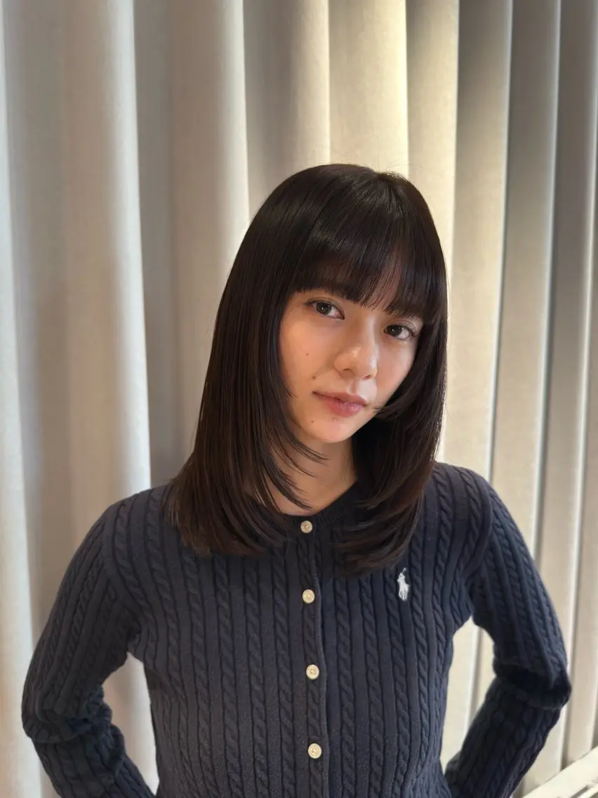 ミディアム カラー 岡本 琉唯のヘアスタイル