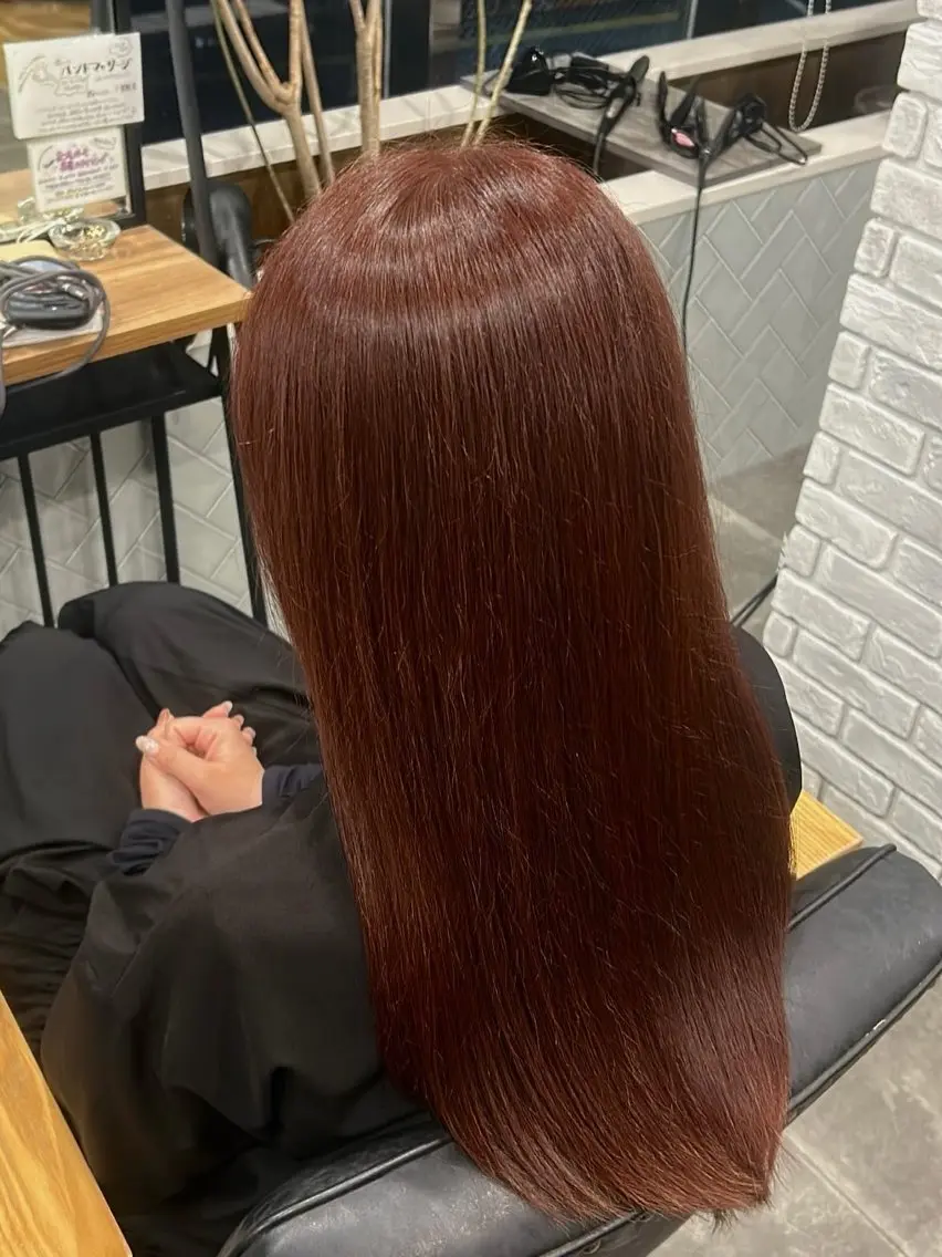 カラー 山下 真央のヘアスタイル