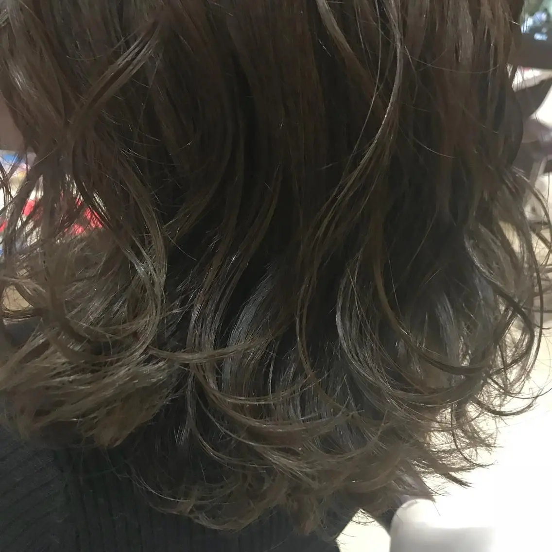 ミディアム カラー グラデーションカラー グレージュ カット ヘアカラー Oopsレイヤー 加藤澄都のヘアスタイル