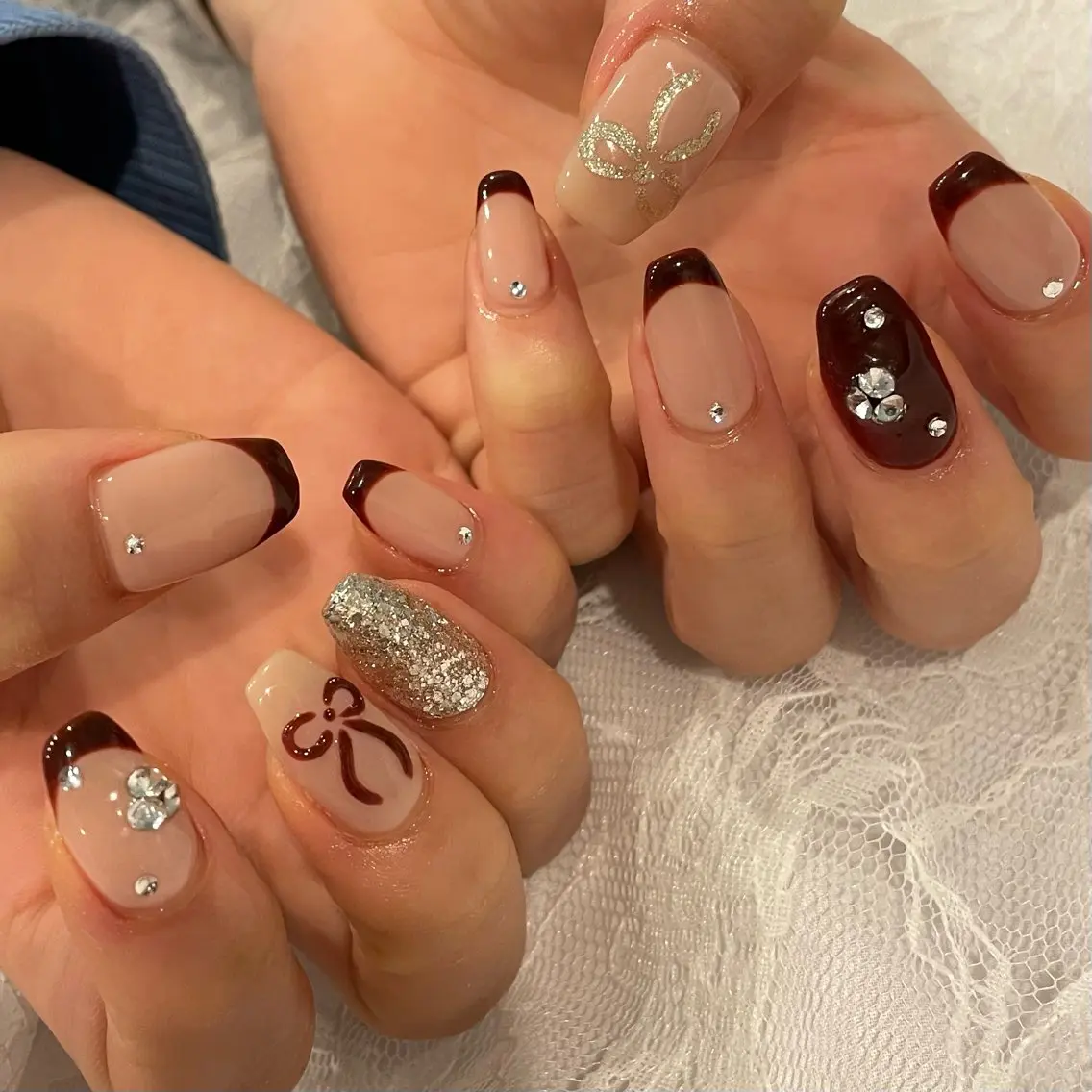 ネイル ボルドー フレンチネイル リボン ハンドネイル Mynail プライベートサロンのネイルデザイン