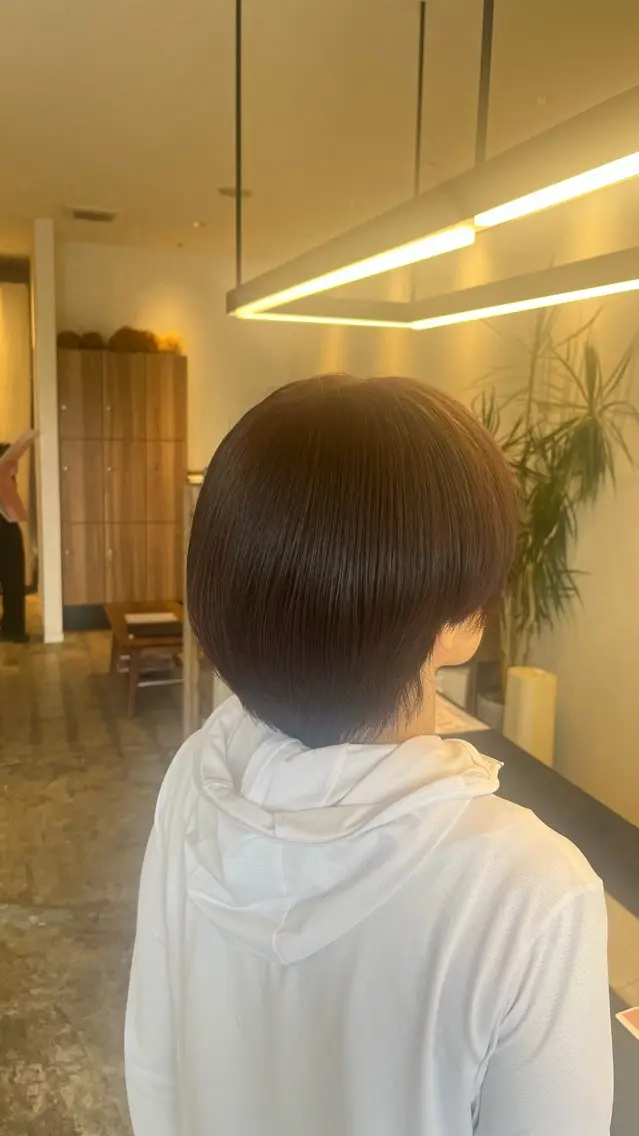 カラー 坂下 かのんのヘアスタイル