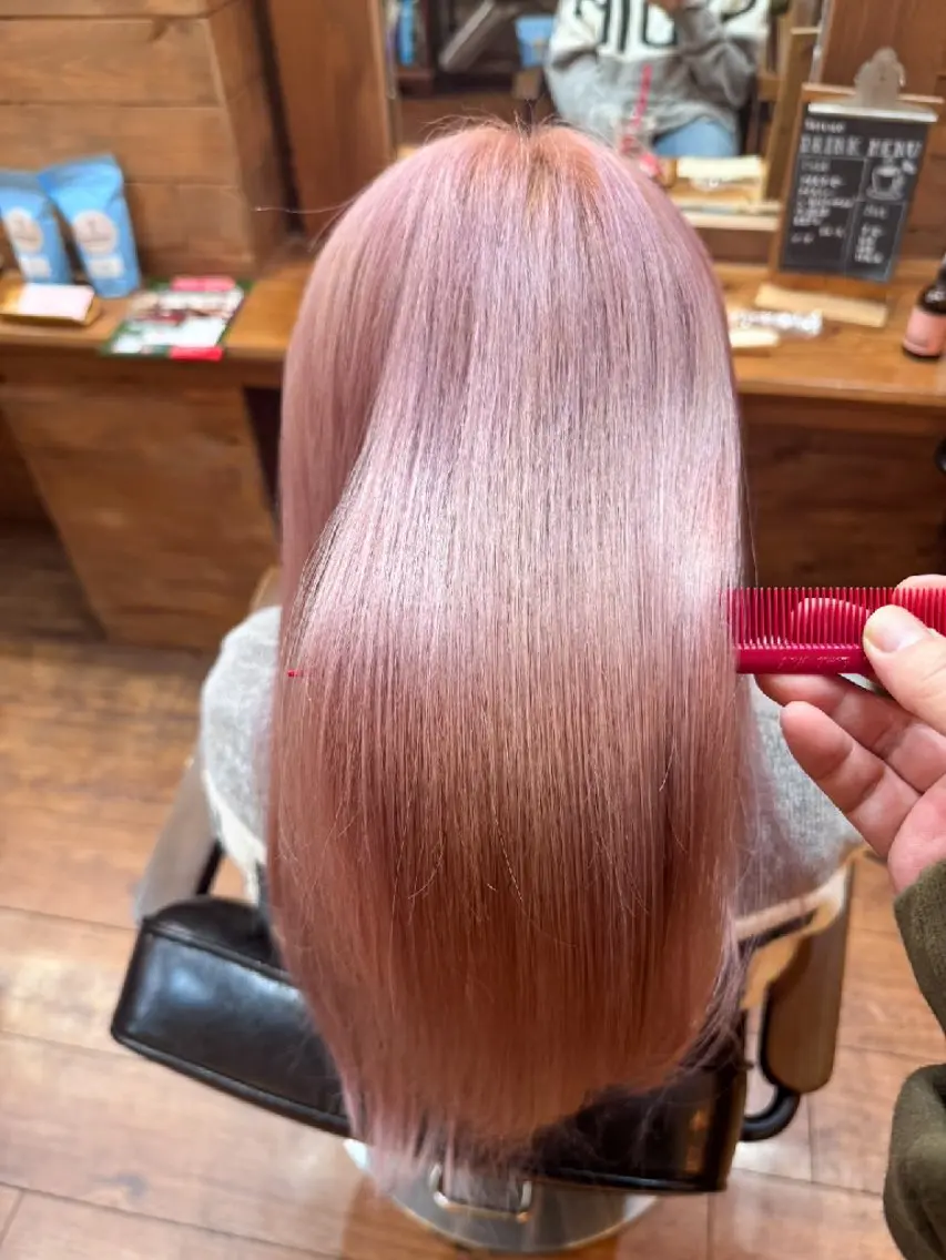 ロング カラー ブリーチ ピンクカラー シアーピンク ヘアカラー トリートメント 埼玉久喜/ハイトーン デザインカラーRYOのヘアスタイル