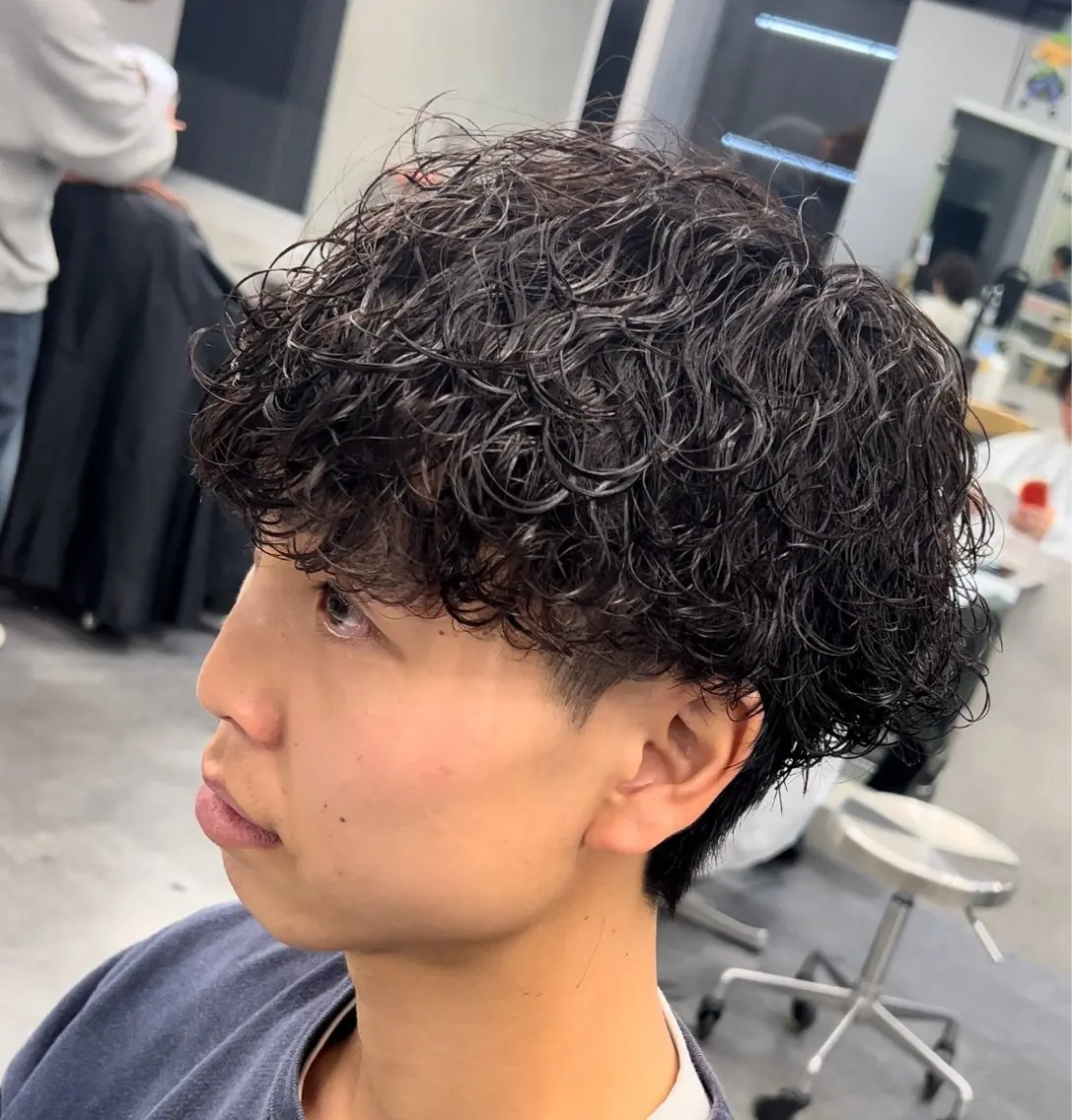 ショート パーマ メンズ メンズパーマ 波巻きパーマ 松下 友希 【fifth】のヘアスタイル