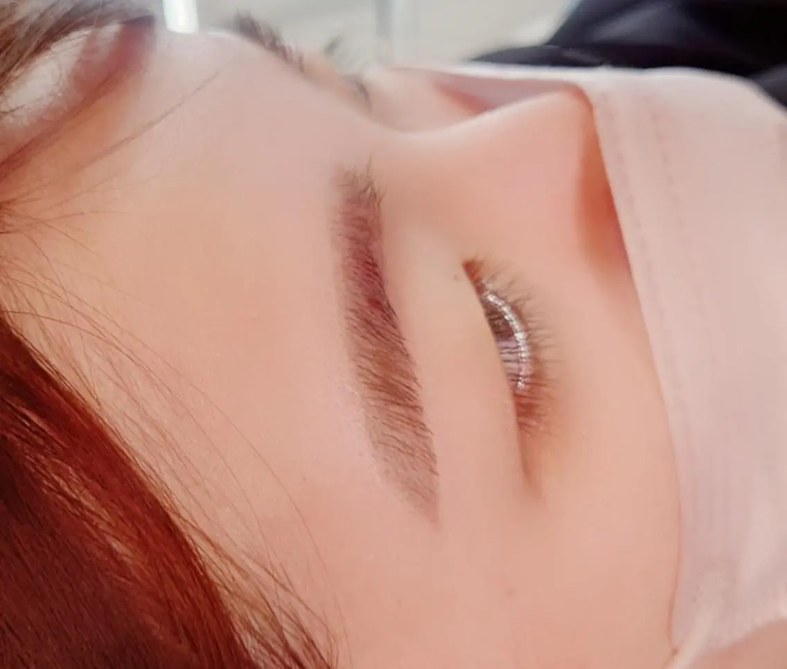 アイブロウ NAZ 表参道 Tomokoの眉毛・アイブロウイメージ