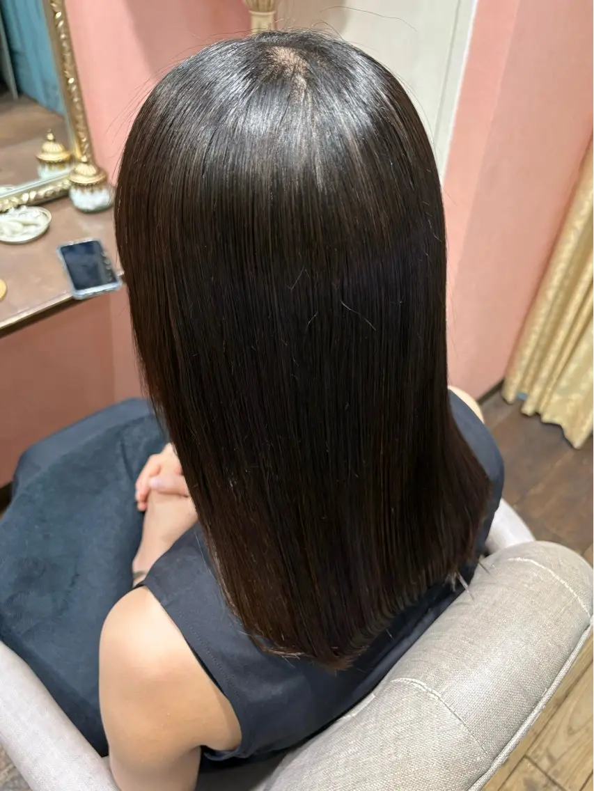 ミディアム パーマ カット 縮毛矯正 トリートメント なぎさ 🎀 / 透明感カラー/心斎橋のヘアスタイル