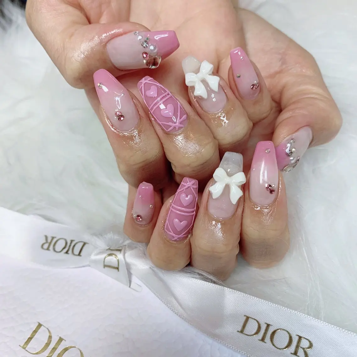 ネイル ハンドネイル La neige* yuki 🐩🌙のネイルデザイン