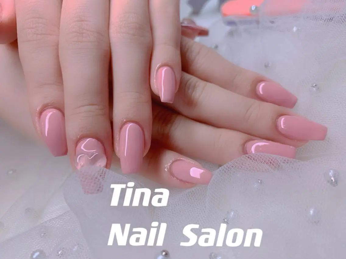ネイル ハンドネイル Tinaネイル 難波のネイルデザイン