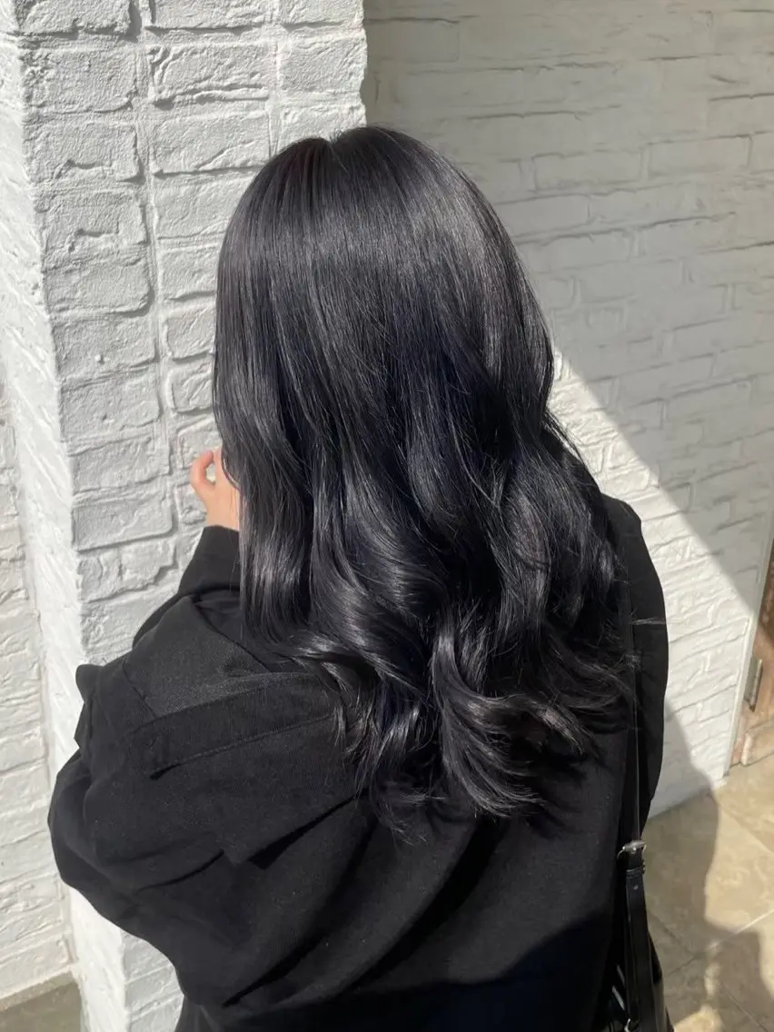 セミロング 古川 心のヘアスタイル