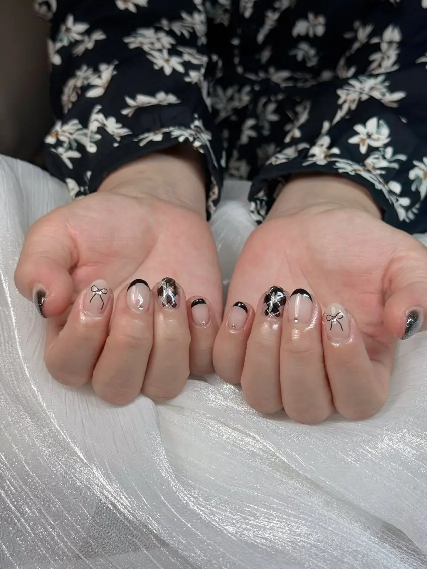 ネイル オーロラネイル チークネイル フレンチネイル グラデーション 韓国ネイル HANA NAILSのネイルデザイン