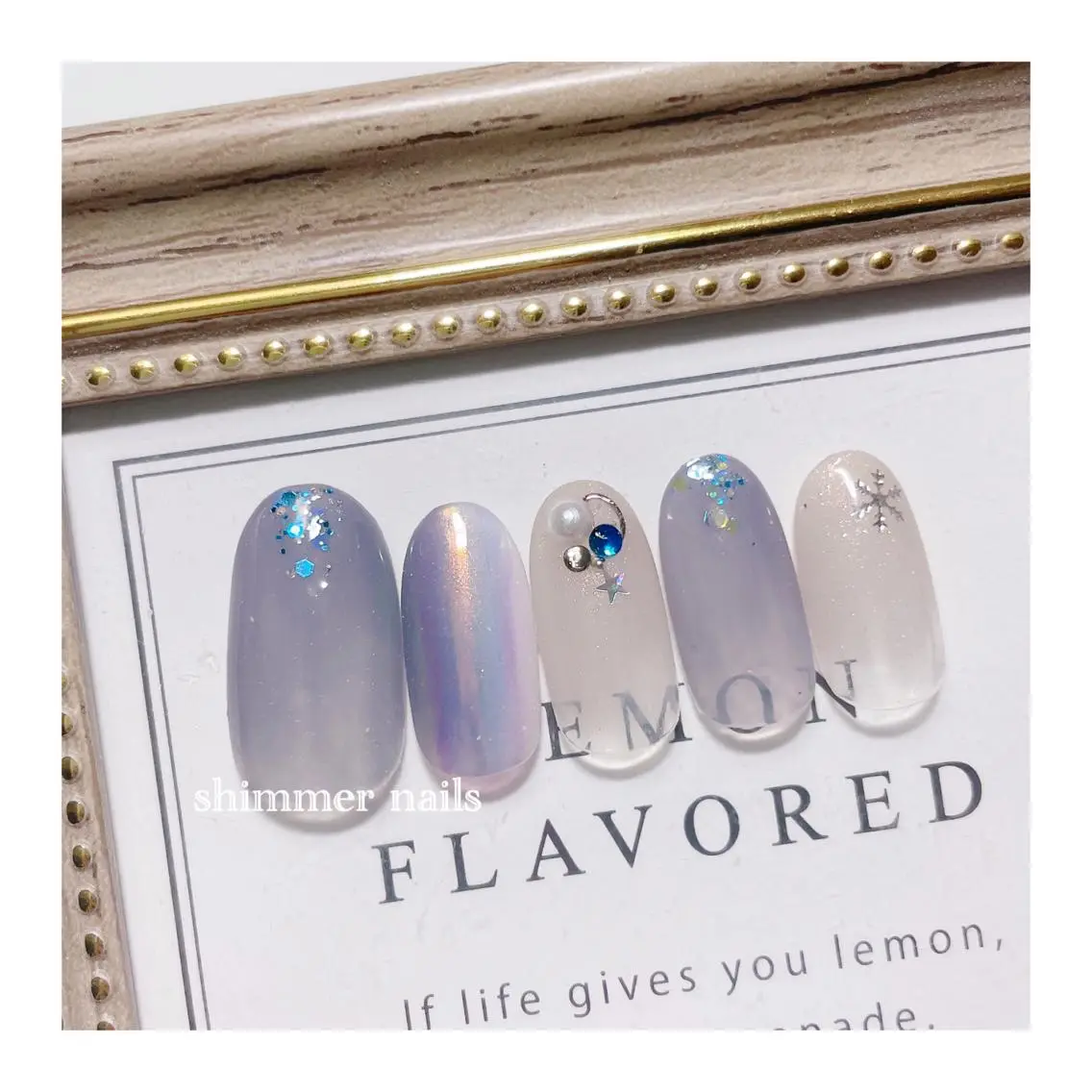 ネイル オーロラネイル shimmer nailsのネイルデザイン