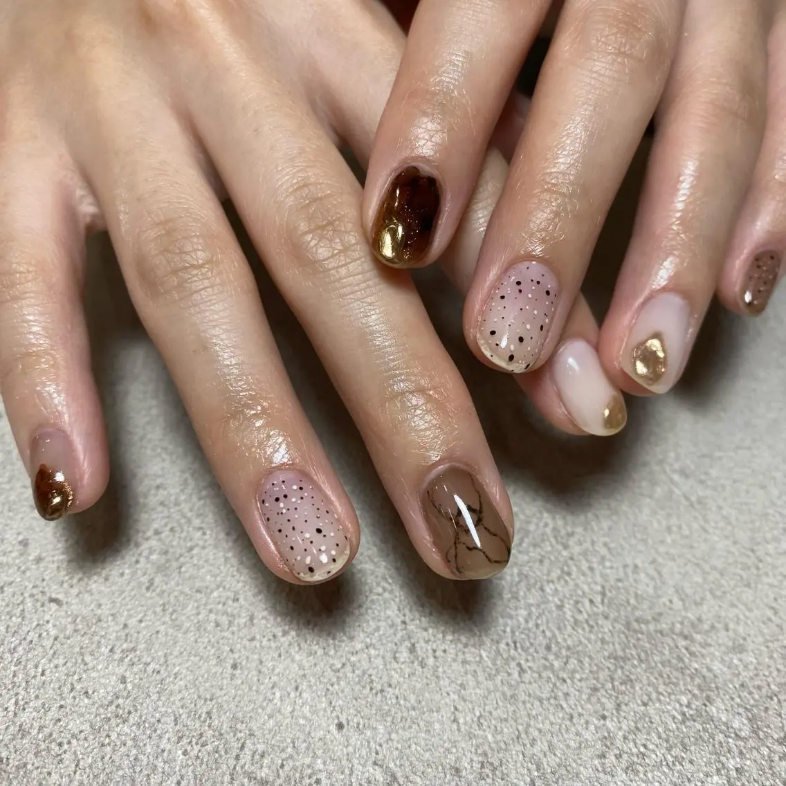 カラー ネイル 持ち込み ニュアンスネイル scre as Etelのネイルデザイン