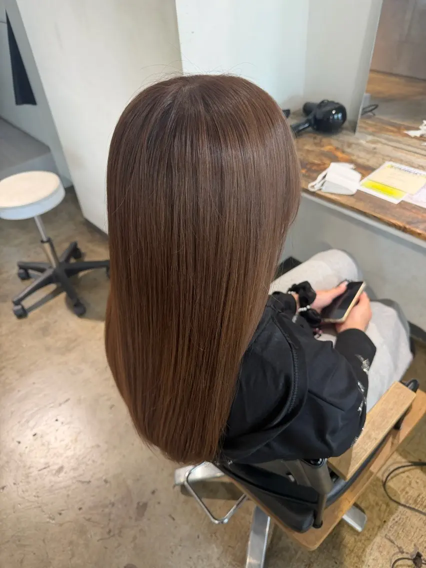 ロング カラー ヘアカラー トリートメント カラーモデル/透明感 カラー/coco🎀のヘアスタイル