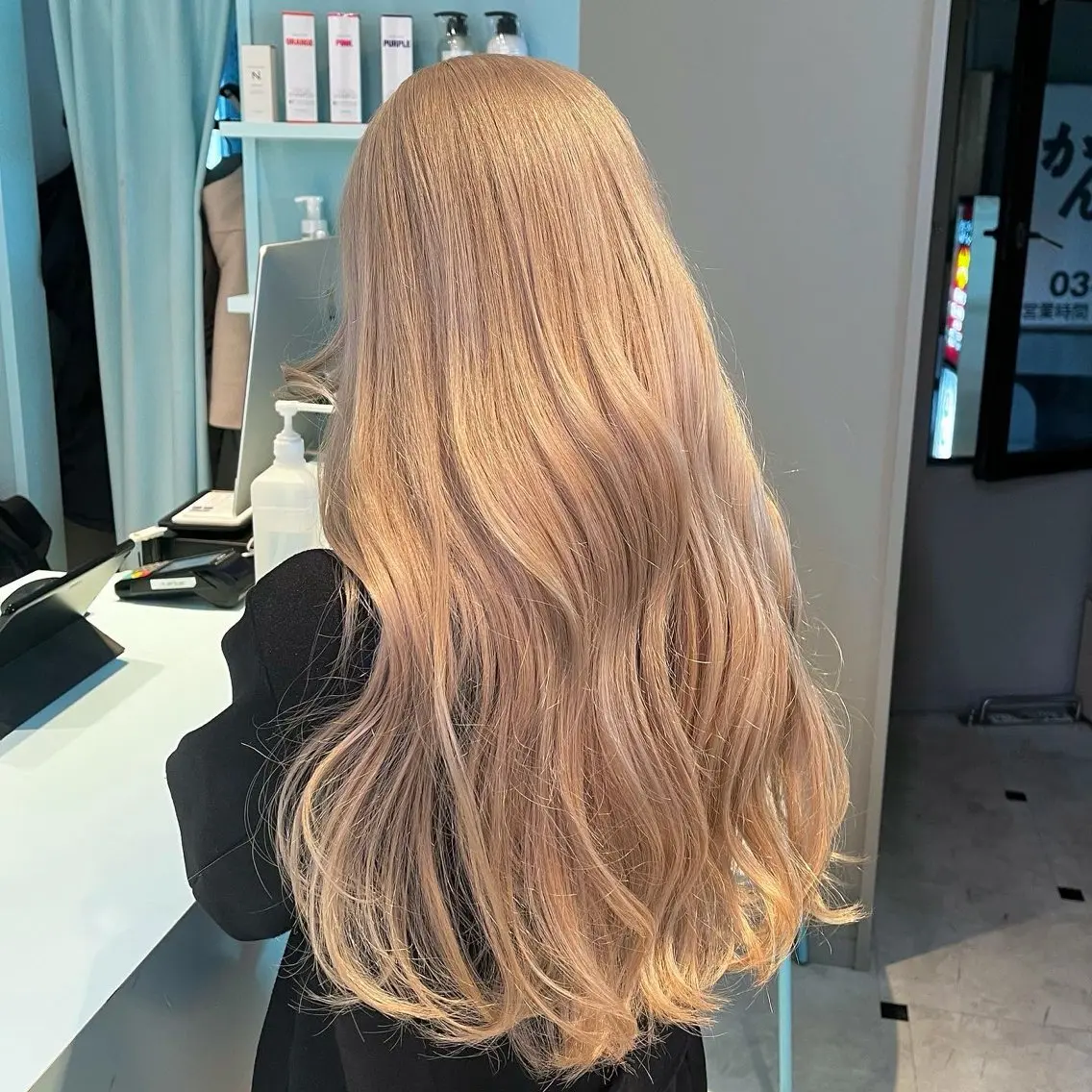 ロング カラー ヘアカラー トリートメント ブリーチカラー 🩵MIZUKIのヘアスタイル