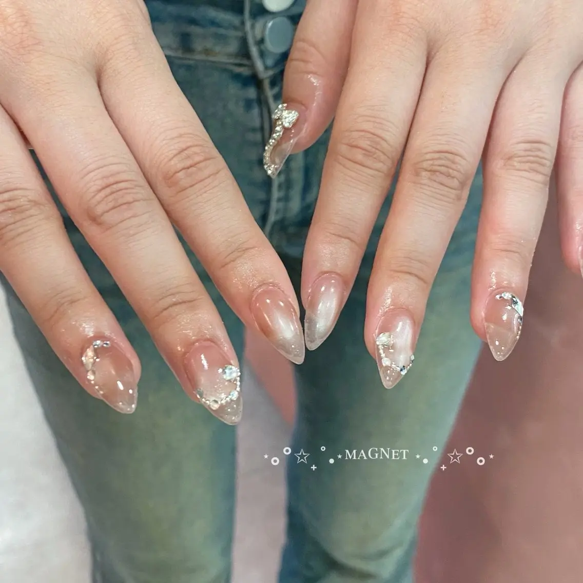 ネイル キラキラネイル マグネットネイル ハンドネイル 🎀FLORANZ 🎀MIKAのネイルデザイン