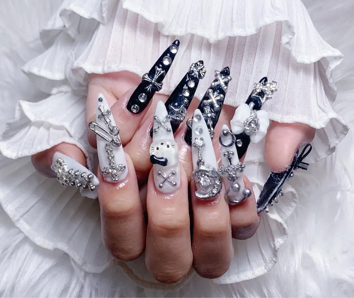ネイル ハンドネイル ☁️Yun nail Rin☁️のネイルデザイン