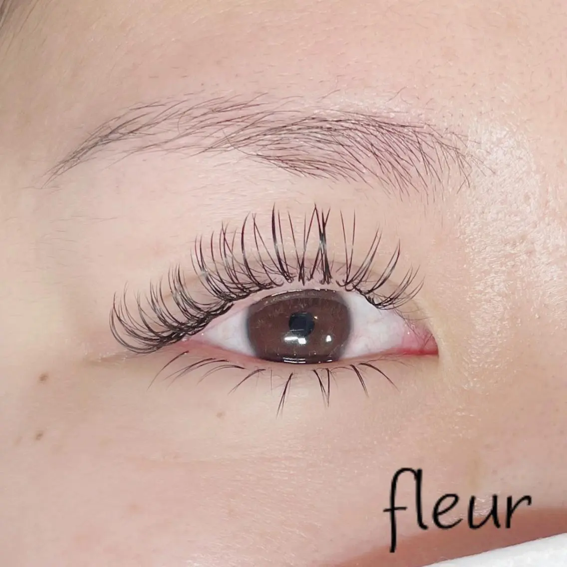 マツエク・マツパ 下まつげエクステ マツエク 🍀fleur🍀 束感/ワンホン/杉浦のマツエク・マツパデザイン