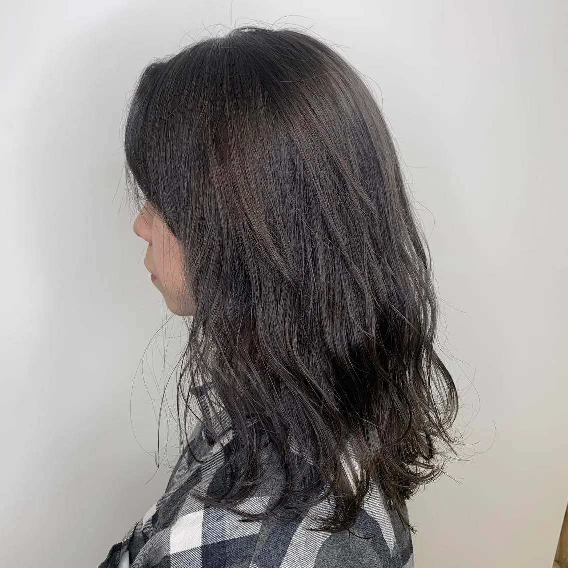 セミロング カラー ヘアアレンジ ヘアカラー トリートメント 【Sweep】おじま のぞみのヘアスタイル