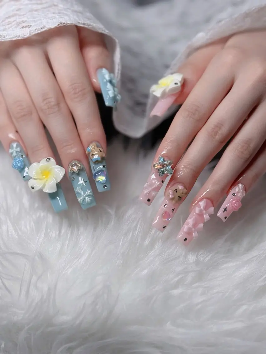ネイル フレンチネイル ジェルネイル ガラスフレンチ ハロウィン ハート H.baby Nail Salonのネイルデザイン