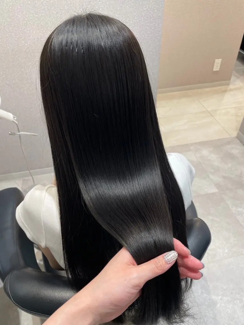 ロング ロングレイヤー 髪質改善 レイヤーカット ロング トリートメント カット ヘアカラー トリートメント ❤︎︎韓国ヘア❤︎︎ 𝑺𝒉𝒊𝒉𝒐のヘアスタイル