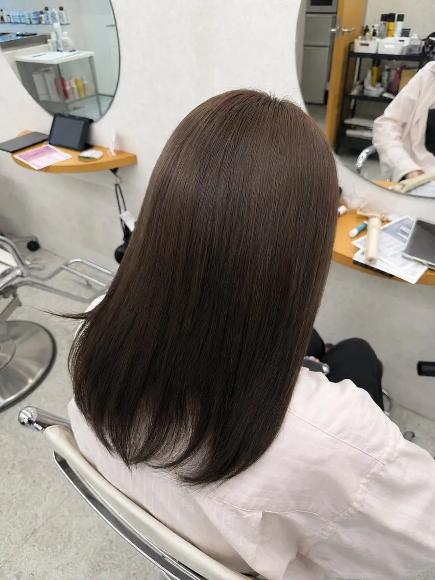 ミディアム 蔭山幸奈 /ミルクティー🌈のヘアスタイル