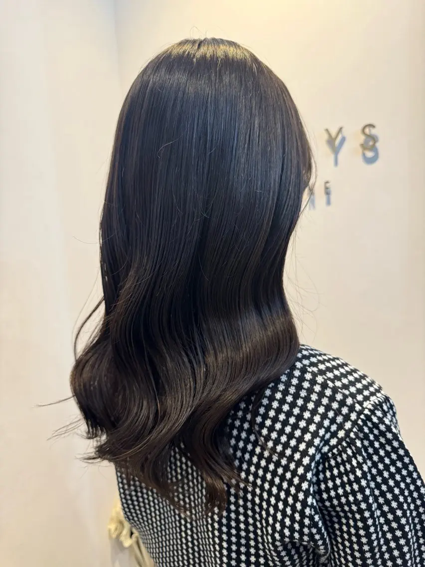 セミロング 透明感カラー 🤍のヘアスタイル