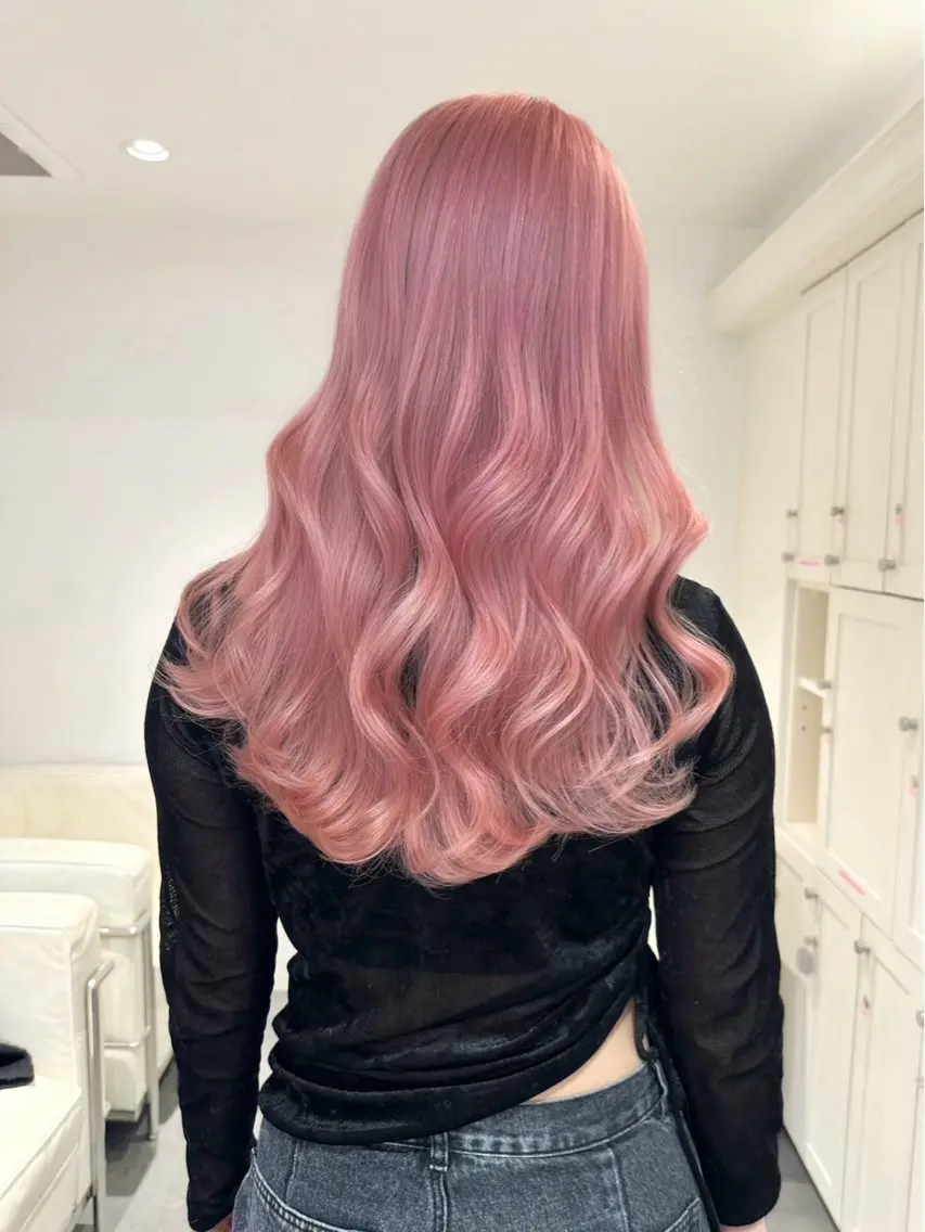 ロング カラー ヘアカラー ブリーチ指名No.1 Daikiのヘアスタイル