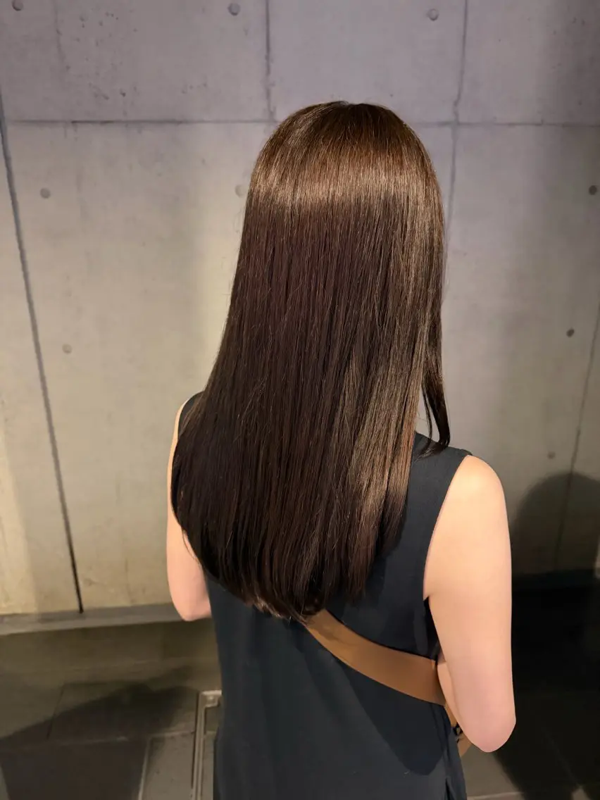 ロング カラー アッシュ ベージュカラー 透明感カラー 髪質改善 レイヤーカット カット ヘアカラー トリートメント ✨透明感カラー✨ 🦖佐々木未来🦕のヘアスタイル