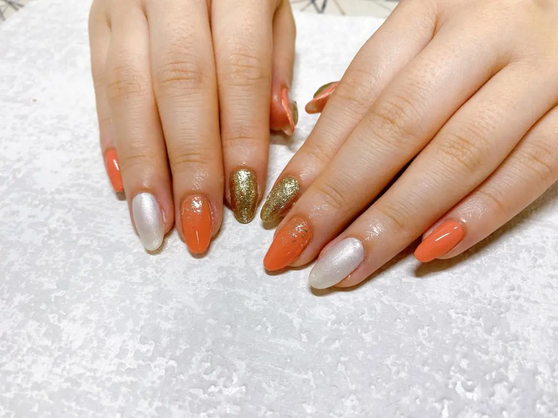 ネイル オーロラネイル フラワーネイル フットネイル フレンチネイル ジェルネイル mogunail &blowのネイルデザイン