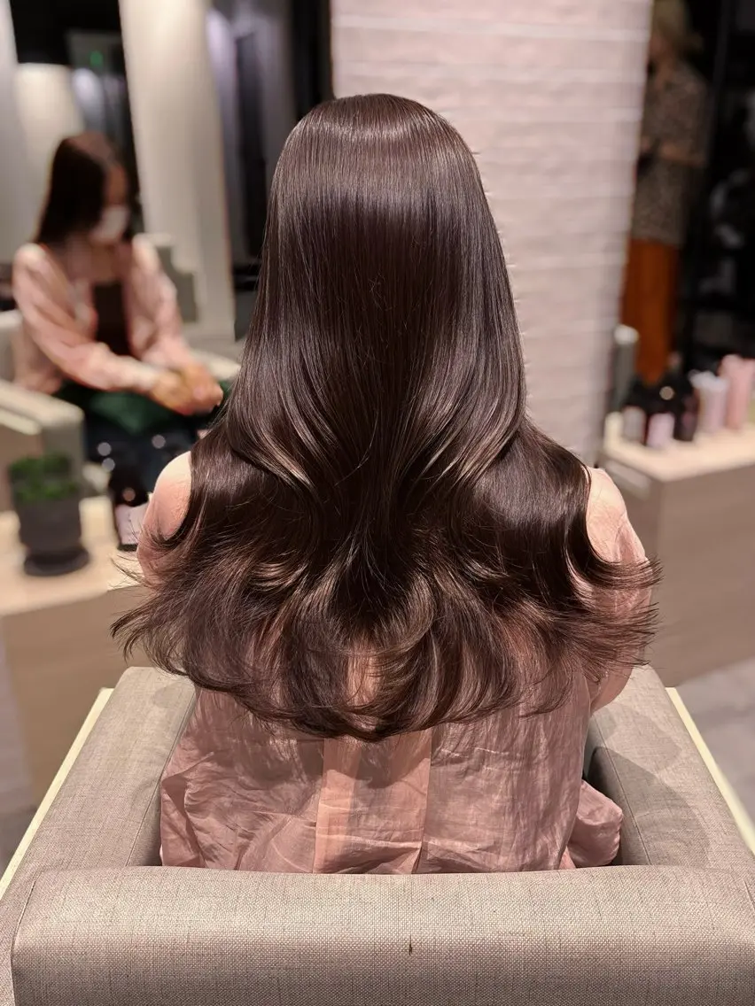 ロング カラー ベージュカラー ブラウンカラー グレージュ シルバー 韓国風ヘア カット ヘアカラー トリートメント 銀座/韓国レイヤー/ 艶カラー🍓原田侑依のヘアスタイル
