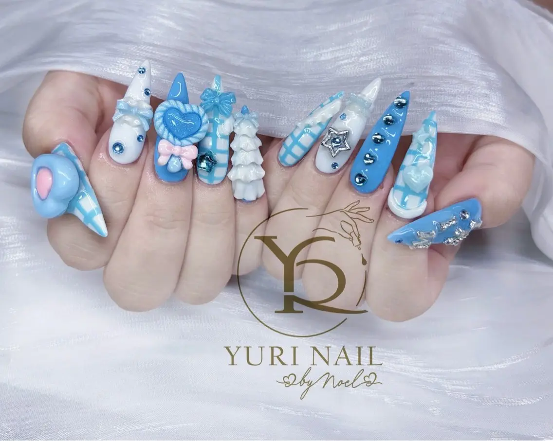 ネイル チークネイル フットネイル フレンチネイル グラデーション キラキラネイル ハンドネイル フットネイル ハンドケア YURI Nail Funabashiのネイルデザイン