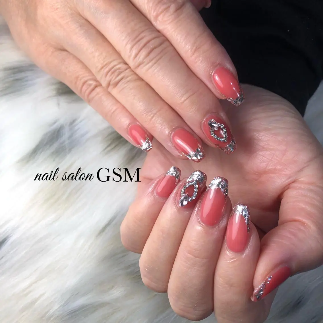ネイル フレンチネイル ガラスフレンチ ハンドネイル nail salon GSMのネイルデザイン