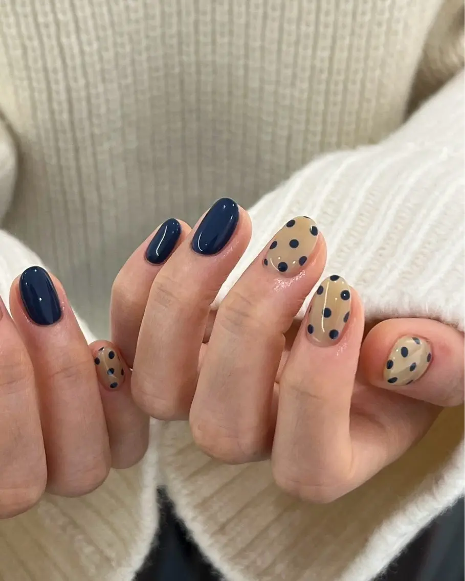 ネイル フレンチネイル グラデーション 韓国ネイル ラメ(グリッター) マグネットネイル ハンドネイル Lumi de nailsのネイルデザイン