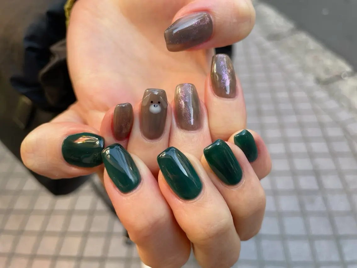 ネイル オーロラネイル フラワーネイル ジェルネイル ハート マグネットネイル nailroom OHANA🌴のネイルデザイン