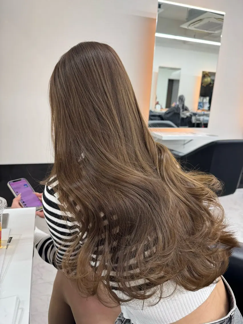ロング カット ヘアカラー トリートメント ALEAP owl 平野 宏樹のヘアスタイル