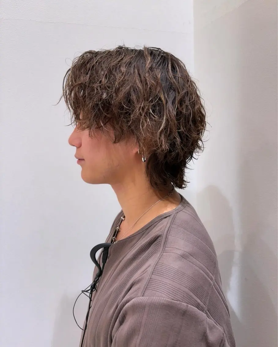 パーマ メンズ メンズパーマ カット パーマ 🫧Ai/ ロロネー森ノ宮💖のヘアスタイル