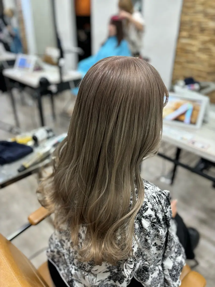 ロング カラー カット ヘアカラー トリートメント ヘッドスパ ヘアセット ️韓国ヘア/レイヤー カット❤️Yūkaのヘアスタイル