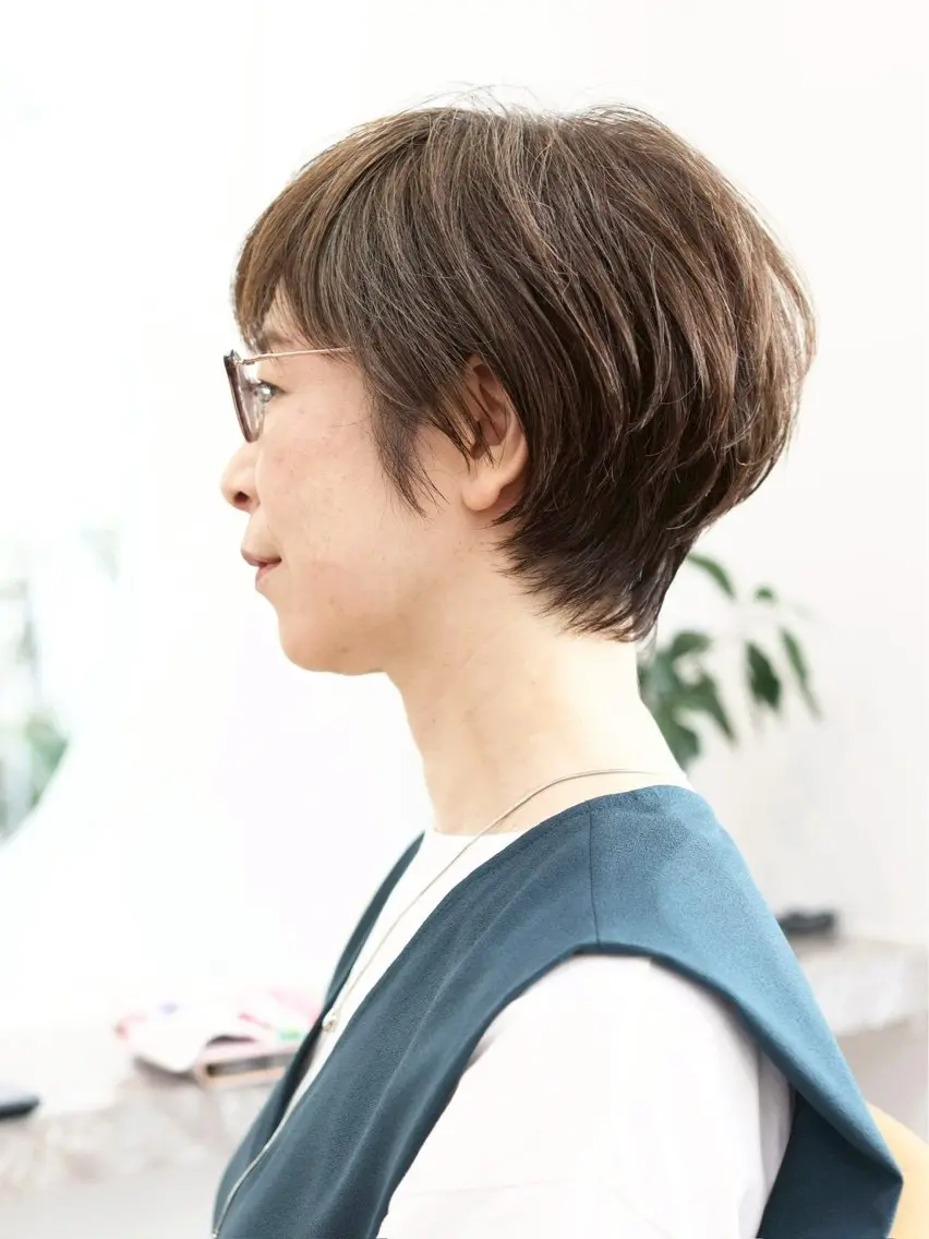 ショート 土井 優のヘアスタイル