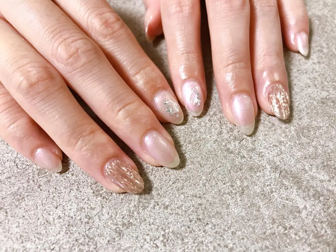 ネイル ハンドネイル mogunail &blowのネイルデザイン